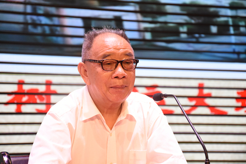 学习红色历史,树立远大理想——夏招荣教授做客成长面对面 (3)_副本.jpg